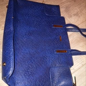 Alot of bags and purses in great condition xl sweater xl slippers